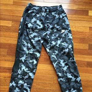 Nike Sportswear Camo Joggers